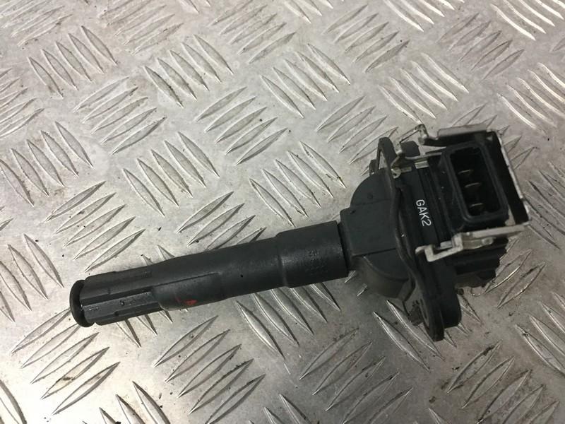 058905105 Audi A4 2000 Uzdegimo rite (babina)