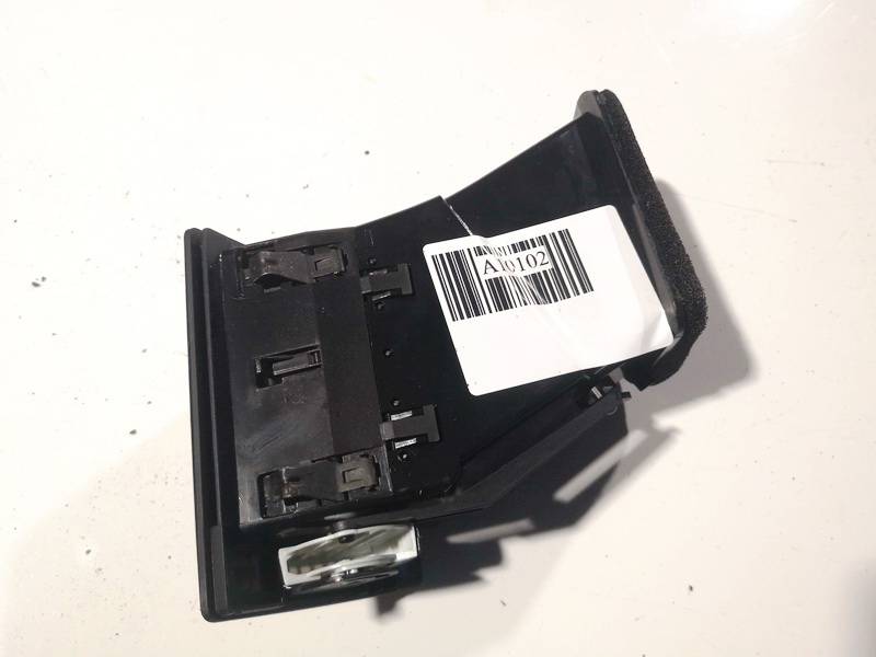 1698300154JCI Mercedes-Benz A-CLASS 2007 Wloty powietrza do kabiny - Thumbnail 2