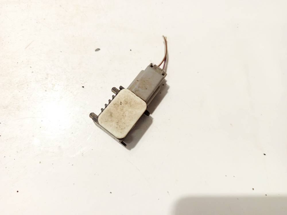 3M5T14B342AB Ford Focus 2007 srs-turvatyynyn tietokone – turvatyynyn ohjausyksikkö