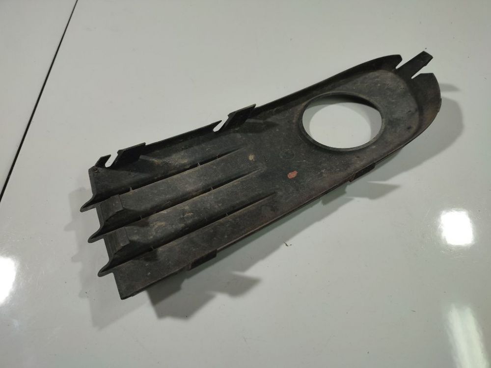 Volvo S40 2007 Bumper Grille - FRONT RIGHT - Thumbnail 3