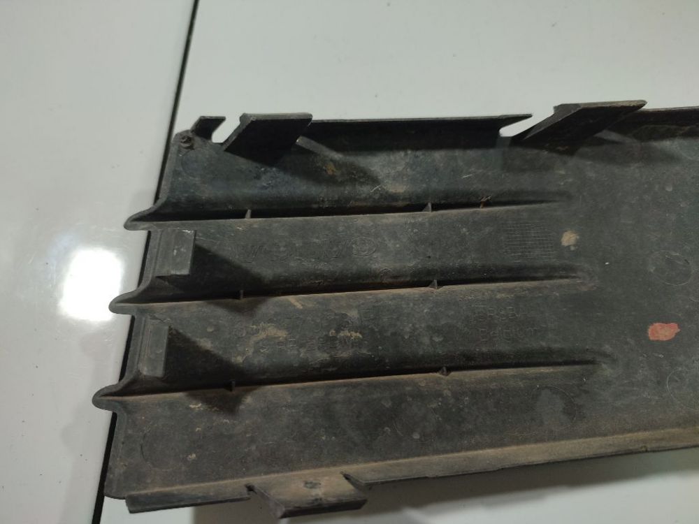 Volvo S40 2007 Bumper Grille - FRONT RIGHT - Thumbnail 4