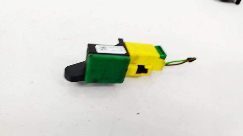 5N0959351B Skoda Superb 2013 Srs Airbag crash sensor - Thumbnail 2