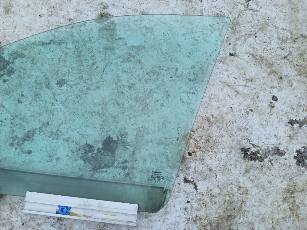 43R001605 Volvo XC 90 2007 Oven lasi - EDESSÄ OIKEALLA - Thumbnail 3