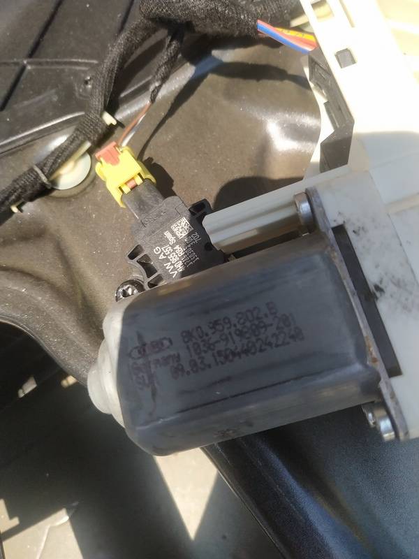 8K0959802B Audi A7 2015 Silnik podnośnika szyby drzwi - PRZEDNIE PRAWE - Thumbnail 3