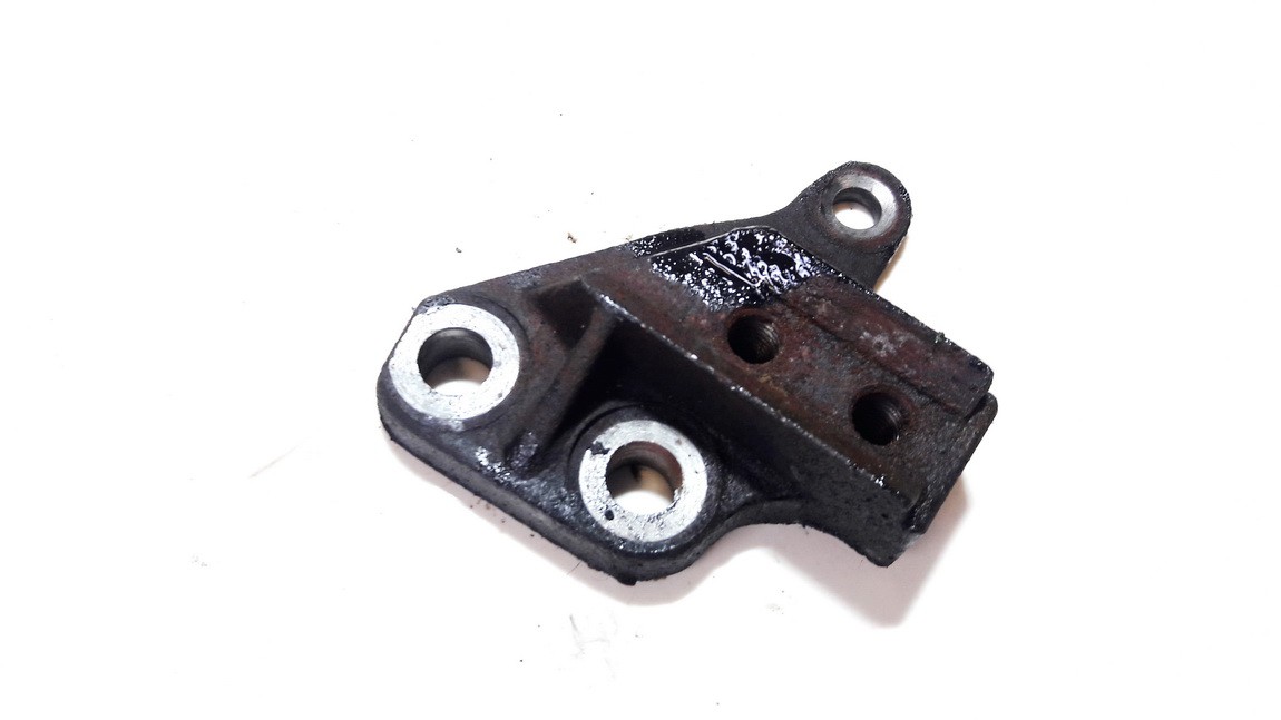 9470819 Volvo V70 2002 Variklio kronsteinas ir Greiciu dezes kronsteinas - Thumbnail 3