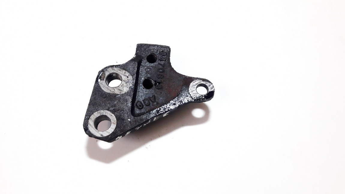 9470819 Volvo V70 2002 Variklio kronsteinas ir Greiciu dezes kronsteinas