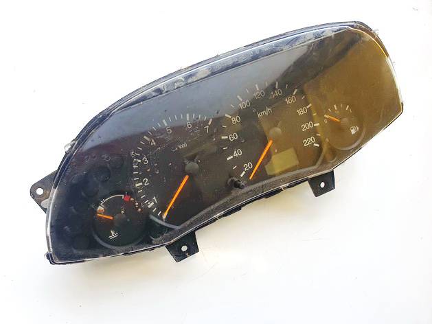 98AP10841BC Ford Focus 1999 Spidometras - prietaisu skydelis