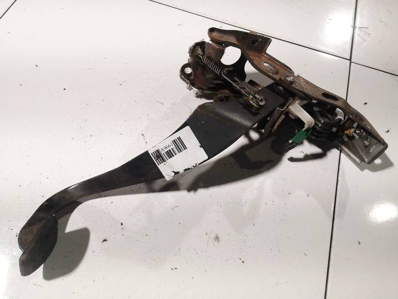 Toyota RAV-4 2007 Kupplungspedal