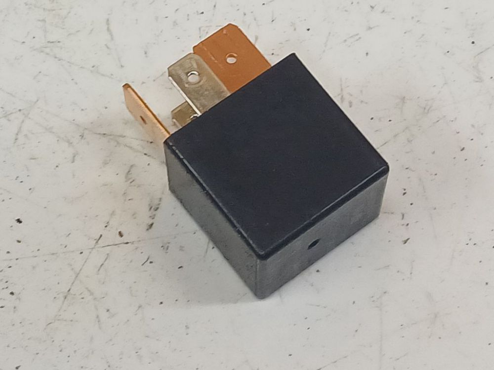 MR301978 Peugeot 4007 2008 RELÉ PARA AUTOMÓVIL - Thumbnail 3