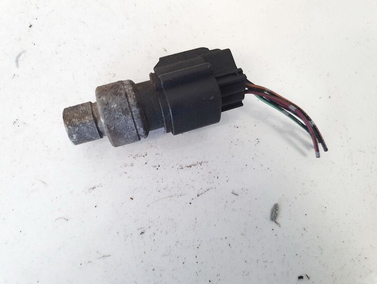 e3938001 used Pressure Switch, air conditioning AC Pressure Switch