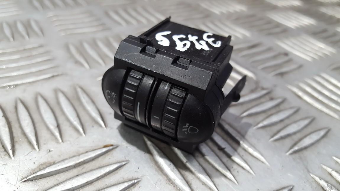 1K0941333 BMW 3-Series 2001 Zibintu aukscio reguliatoriaus mygtukas