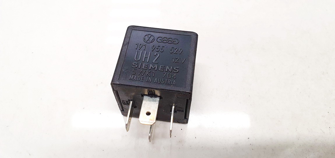 Module 1 Realy 191955529 Volkswagen Golf 1989 Relay module | EuroImpex