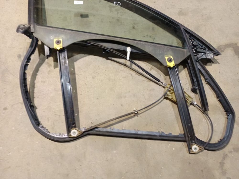 4F0837462D Audi A6 2008 Door window frame - FRONT RIGHT - Thumbnail 3