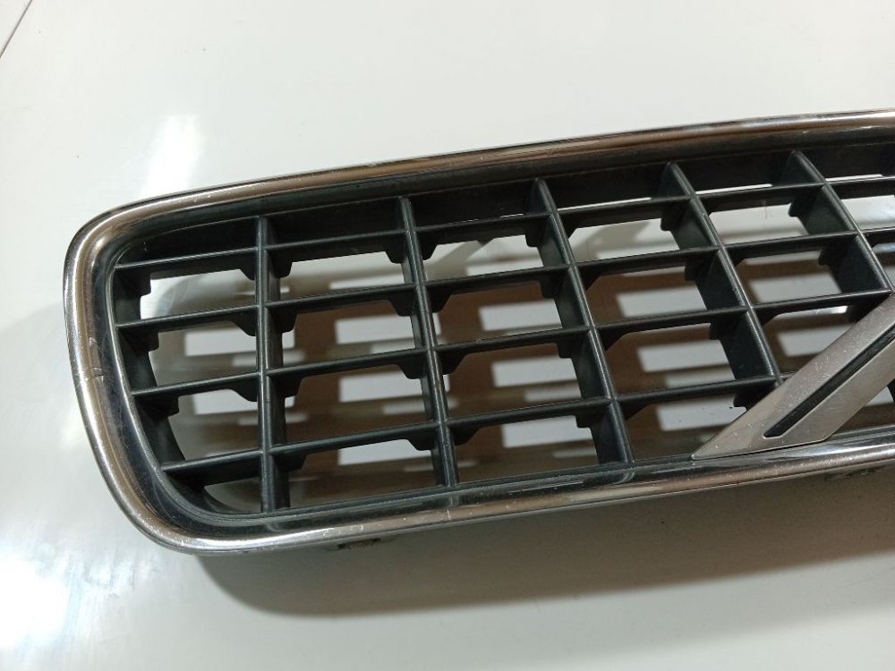 08620116 Volvo S40 2007 Передняя решетка (Капот) - Thumbnail 2