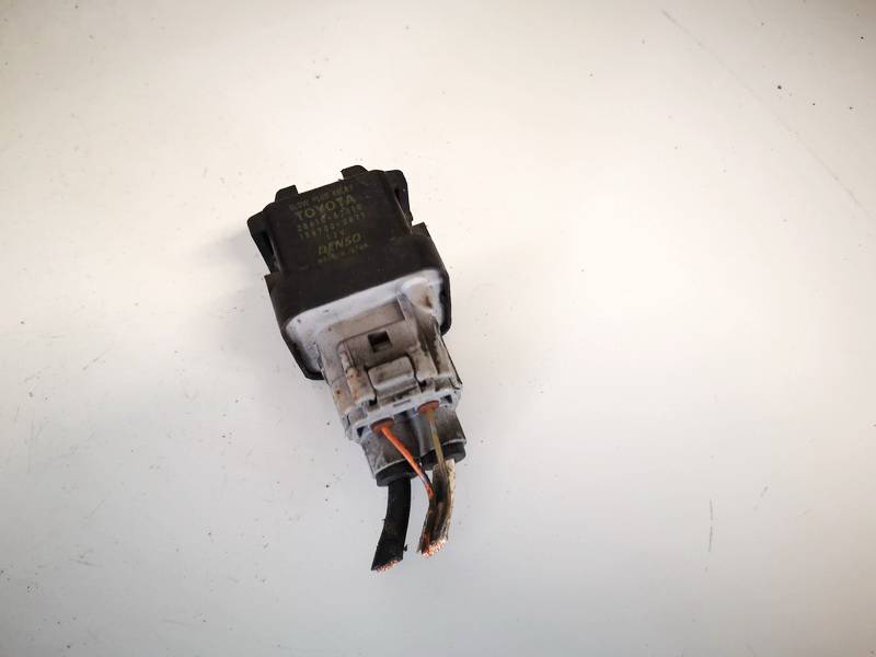 2861067010 Toyota Corolla Verso 2006 Glow plug relay - Thumbnail 3
