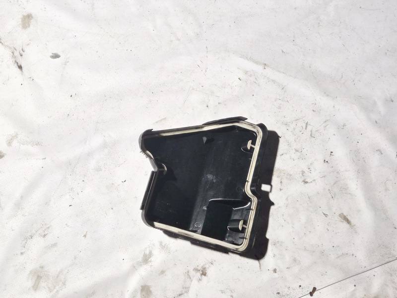 12907555102 BMW X5 2006 Fuse Box Cover