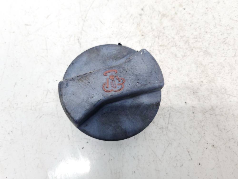 1J0121321B Volkswagen Passat 1999 Paisuntakorkki - Thumbnail 2