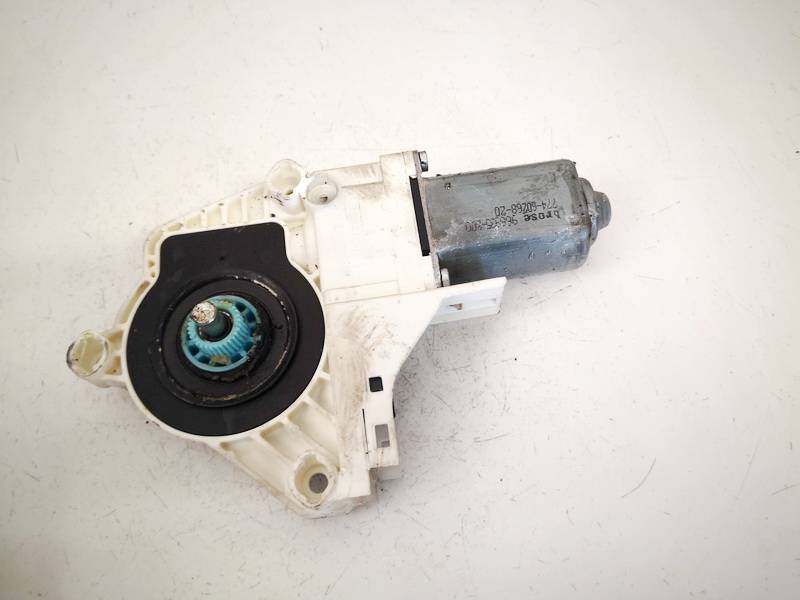 8K0959801A Skoda Superb 2011 Duru lango pakelejo varikliukas P.K. - Thumbnail 3