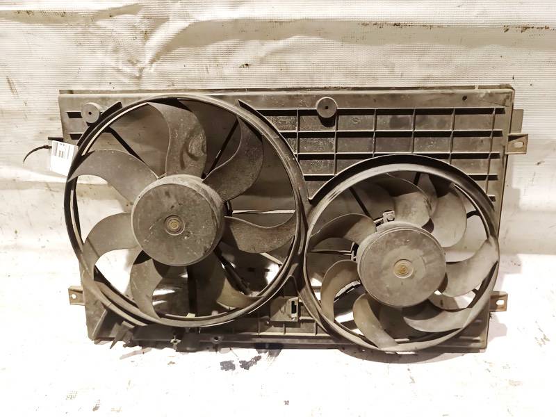 1K0.121.207T Skoda Octavia 2006 Diffuser, Radiator Fan