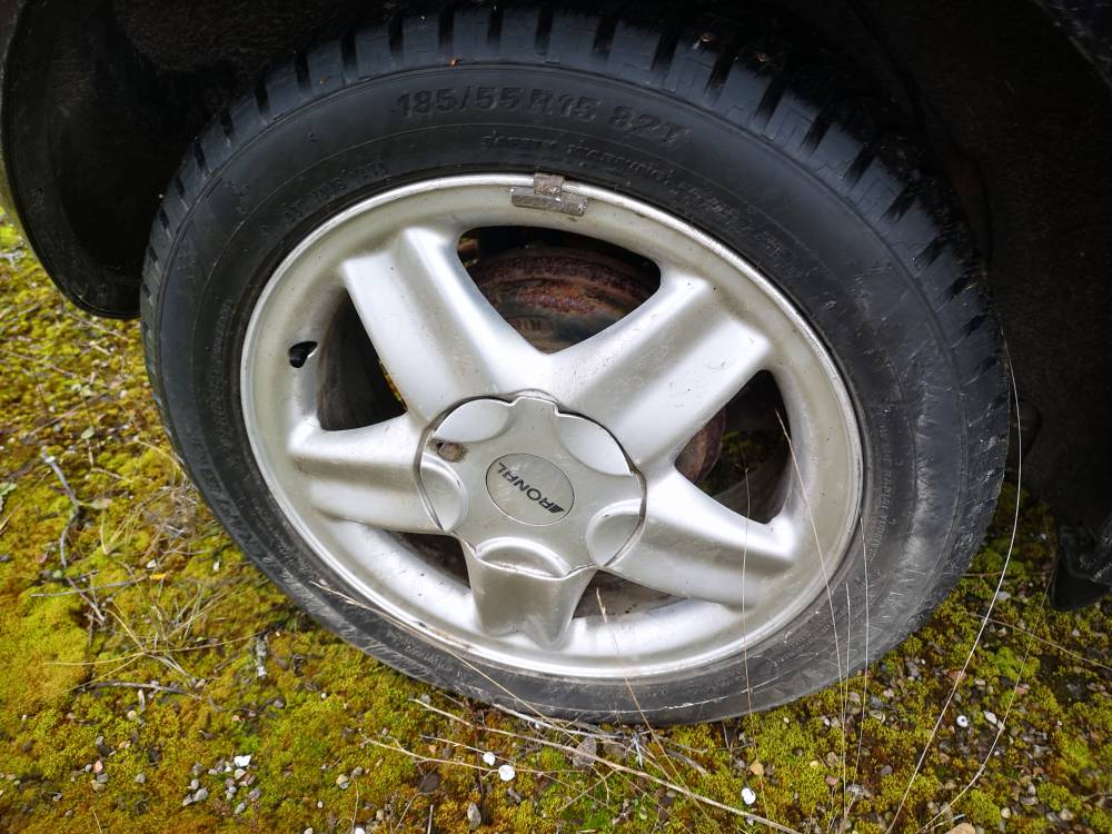 4X100 Mazda 2 2008 Räder-Kit R15 - Thumbnail 3