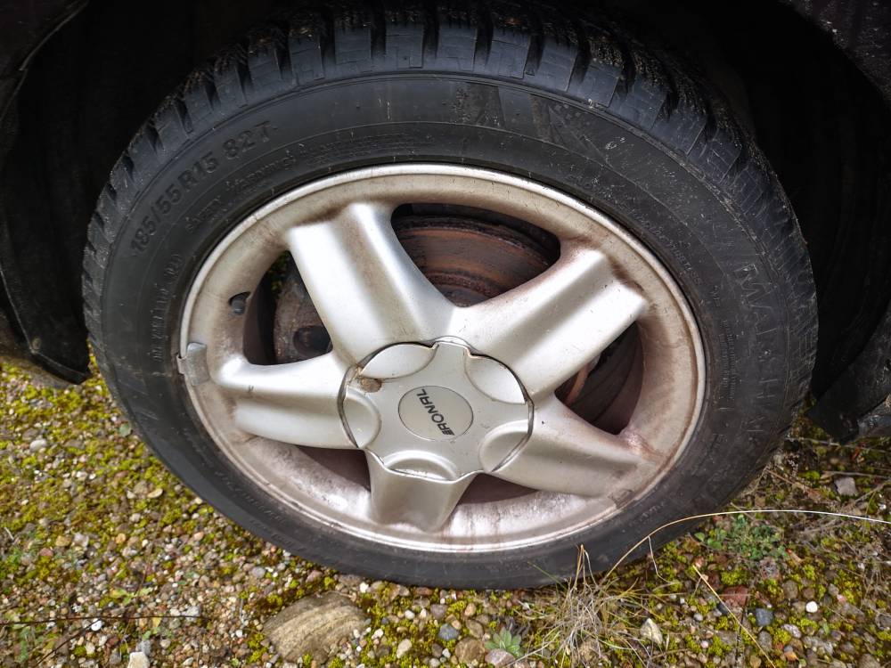 4X100 Mazda 2 2008 Räder-Kit R15