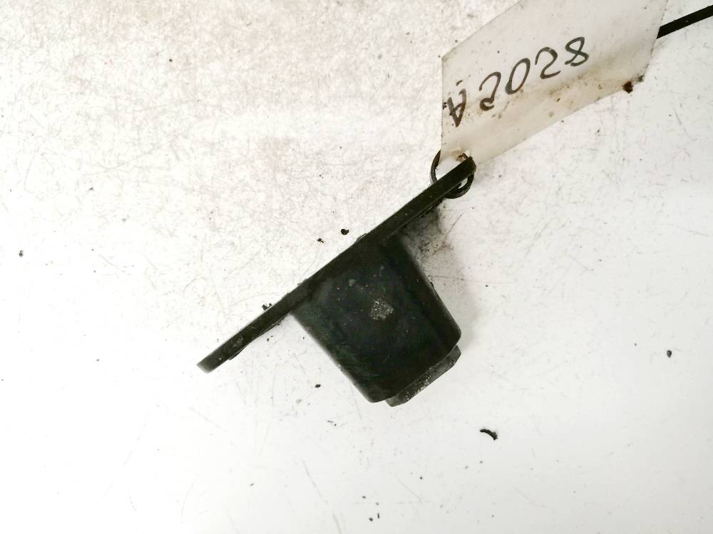 2K0827679B Volkswagen Caddy 2005 Inne uchwyty - Thumbnail 2