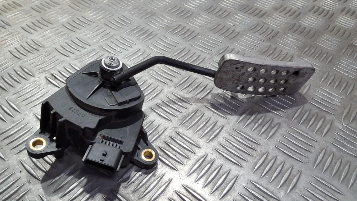 18002BC400 Accelerator throttle pedal (potentiometer) Nissan Note 2012