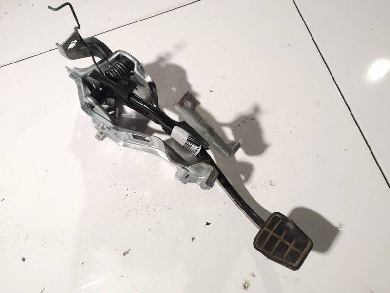 Opel Zafira 2003 Clutch pedal