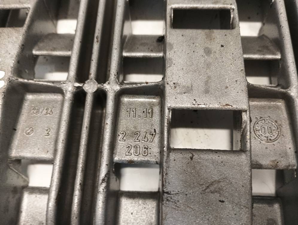 11112247206 BMW 3-Series 2002 Kitos dalys - Thumbnail 3