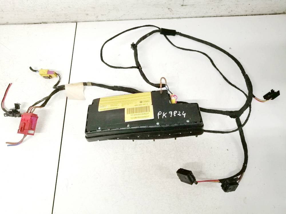 4B0880241J Audi A6 2002 Sedynes Airbag SRS