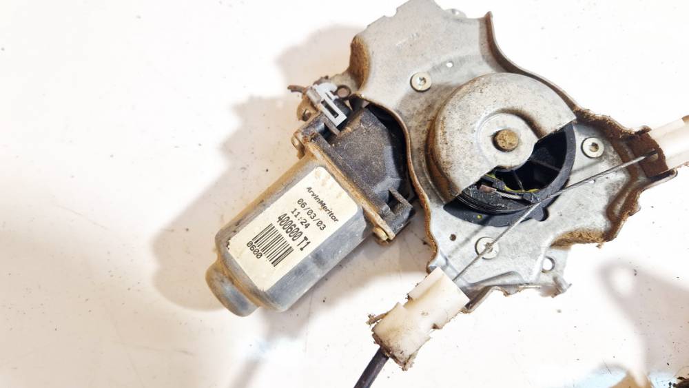 400600T1 Nissan Almera Tino 2003 Window Motor - REAR RIGHT