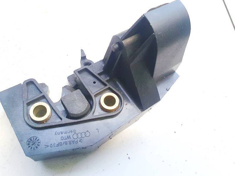 Audi A6 1999 Sēdekļa slēdzene