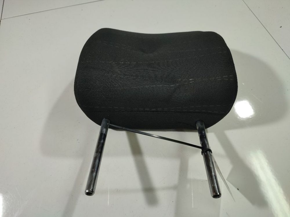 Toyota Yaris 2006 Zagłówek fotela