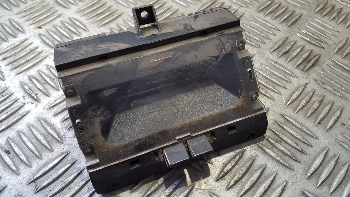 7700822081 Renault Laguna 1995 Dashboard Radio Display (Clock,Info Monitor,BORD COMPUTER)