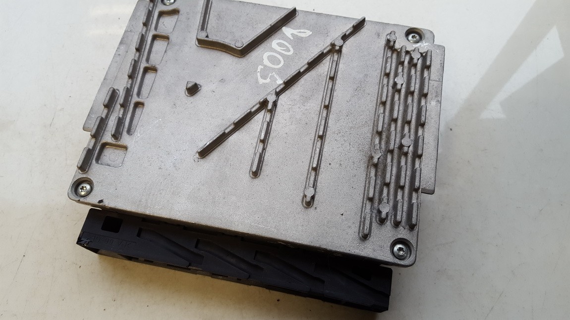 30637733A Volvo XC 90 2005 Variklio kompiuteris - Thumbnail 2