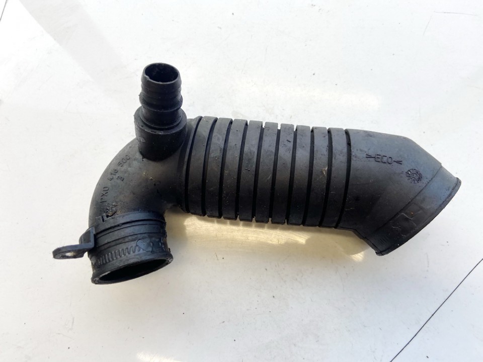 8D0129615J Volkswagen Passat 2001 TURBO INTERCOOLER PIPE HOSE