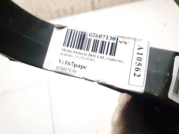 1K1721059ES Skoda Octavia 2011 Pedał sprzęgła - Thumbnail 3