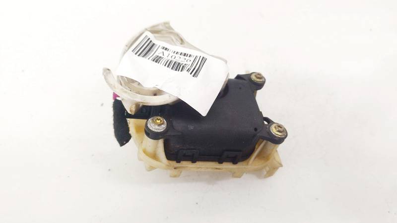 Audi A4 1997 Silnik klapki nagrzewnicy