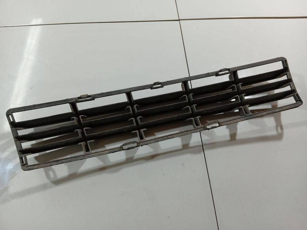 30657006 Volvo S40 2007 Bumper Grille - FRONT CENTER - Thumbnail 3