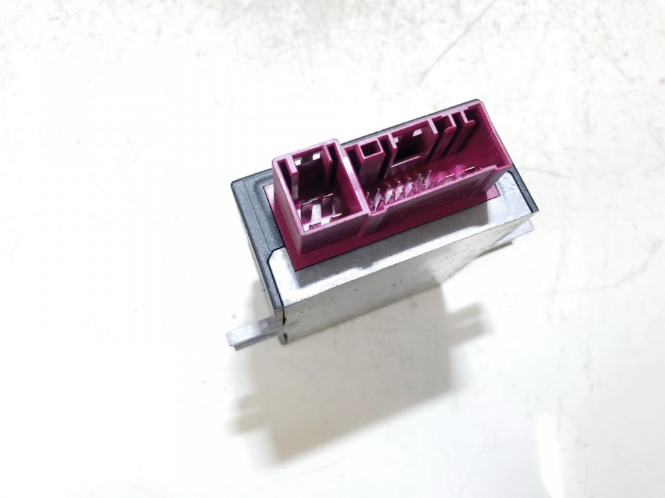 1614718042601 BMW 3-Series 2006 Other computers - Thumbnail 2