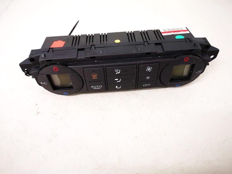 3M5T18C612AR Ford C-MAX 2005 Klimata vadības panelis (sildītāja vadības slēdži)