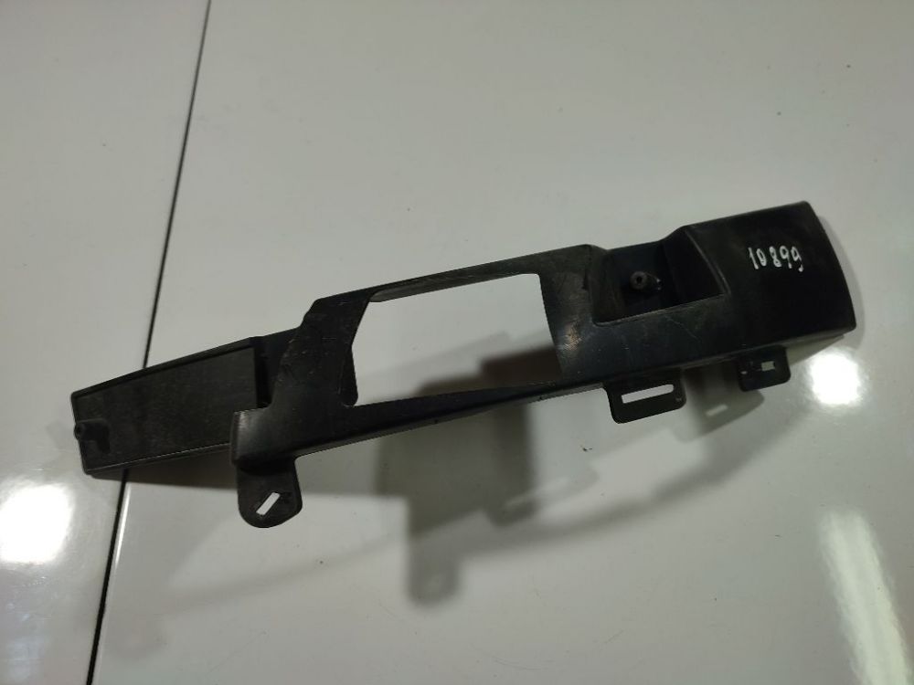 9644645980A Peugeot 407 2005 Puskurin kiinnike - EDESSÄ OIKEALLA