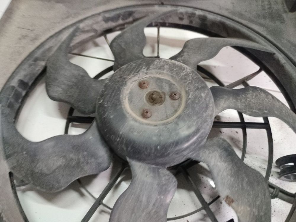 Kia Ceed 2007 диффузор (вентилятор радиатора) - Thumbnail 5