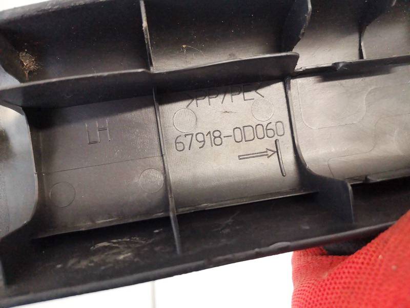 679180D060 Toyota Yaris 2006 Schwelle verkleidung Hinten Linke - Thumbnail 3