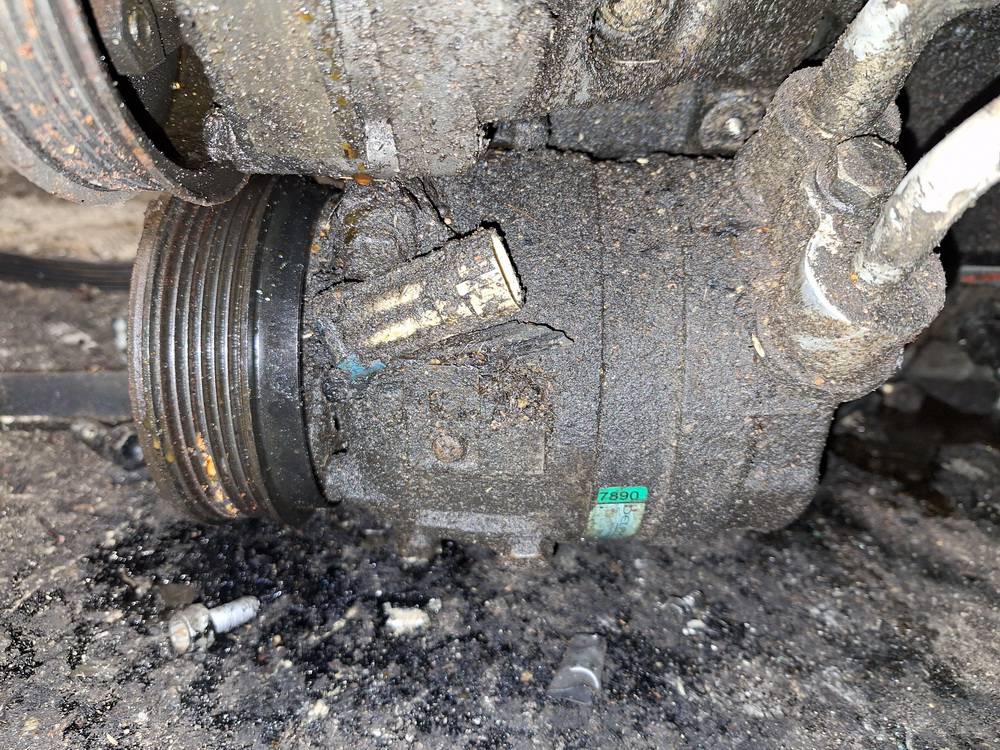 6560956 SAAB 9-3 2001 Pompa klimatyzacji