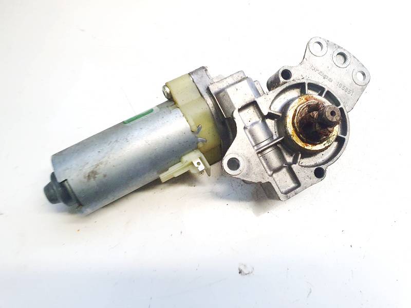 0130002526 Skoda Superb 2006 Sedynes varikliukas P.D.