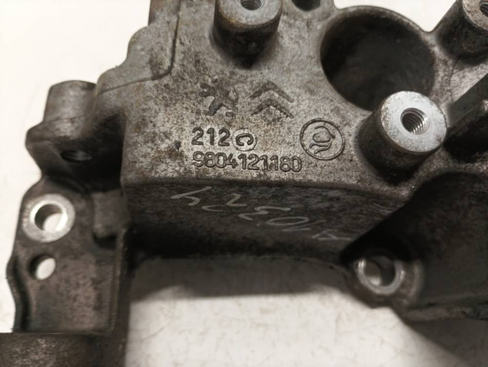 9804121180 Citroen C4 Picasso 2016 Ātrumkārbas kronšteins - Thumbnail 4