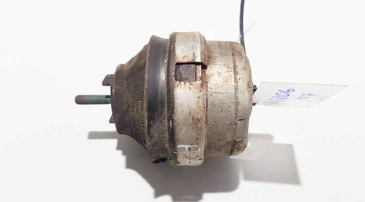 8D0199379J Volkswagen Passat 1996 Engine Mounting and Transmission Mount (Engine support)