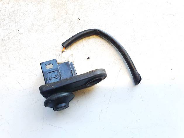 935601M500 Kia Ceed 2013 door contacts left