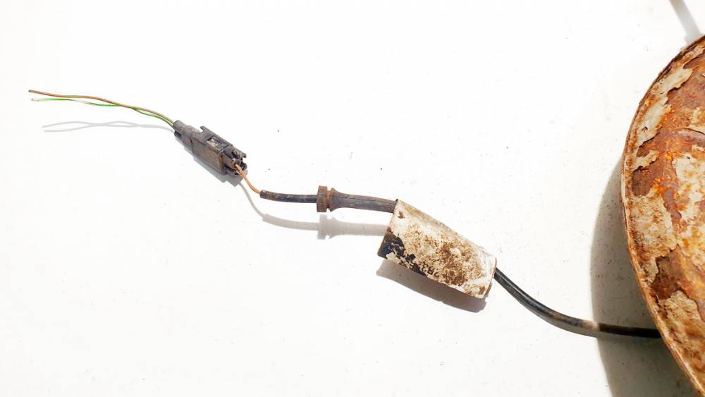 8V4T2B325ADB Ford Kuga 2008 Przewody